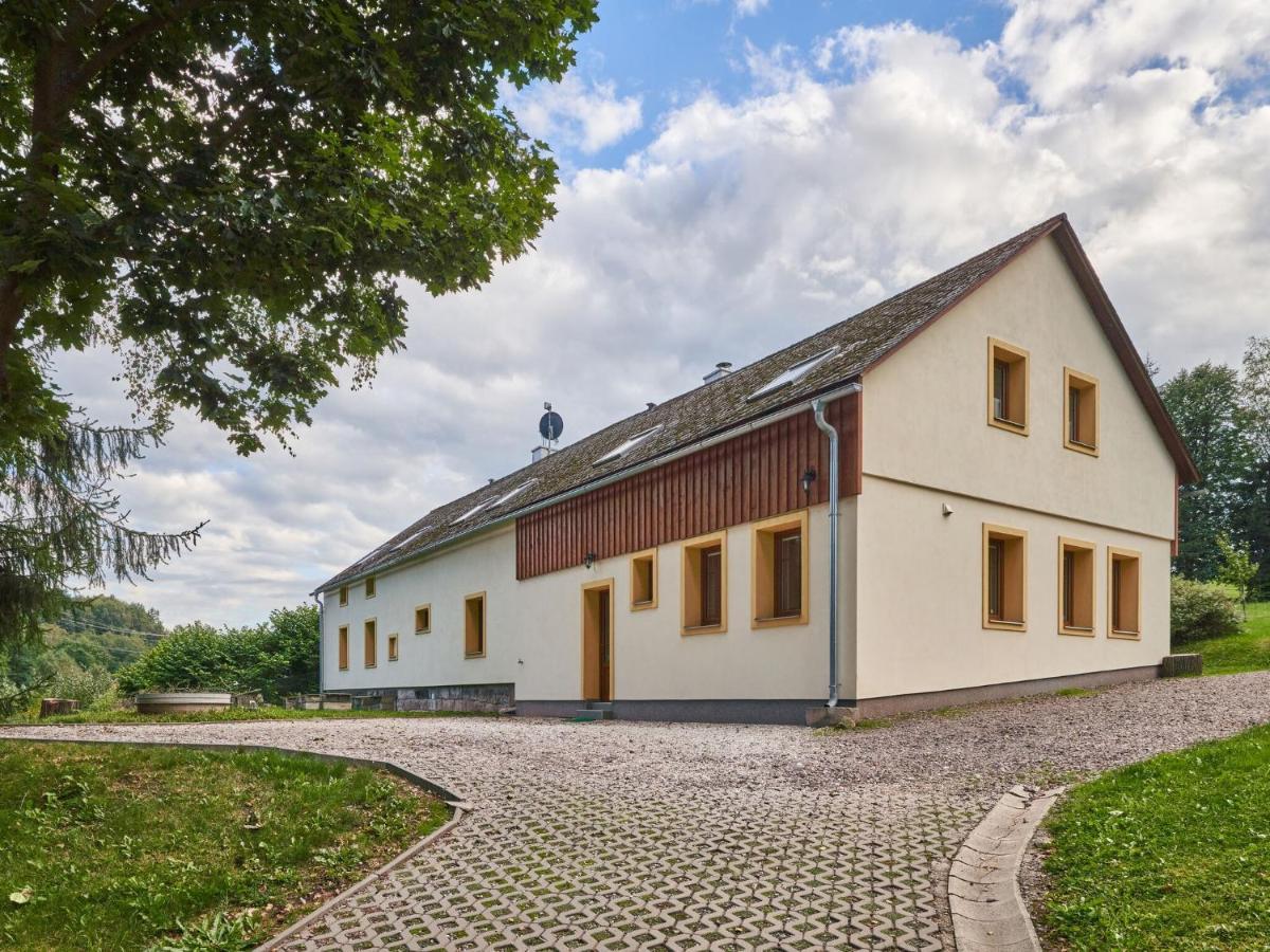 Holiday Home In Lampertice With Swimming Pool Екстер'єр фото